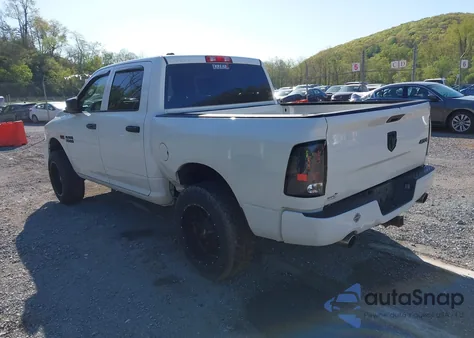 2015 Ram 1500 Express z USA, uszkodzony, nr VIN 1C6RR7KT4FS619797